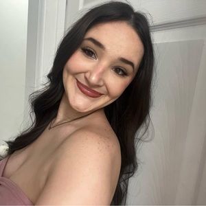 Meet your Posher, Destiny